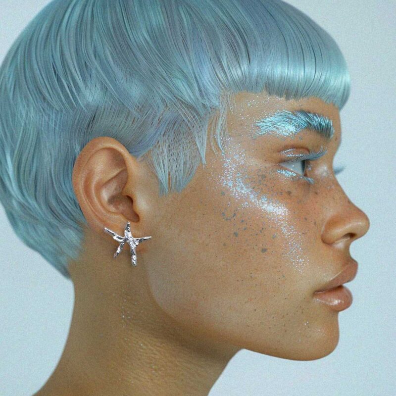 WEIRD STAR EARRINGS