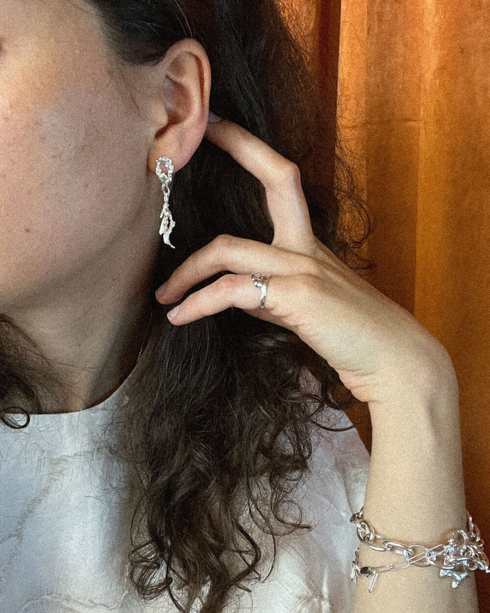 LAVA MINI EARRING - obrazek 2