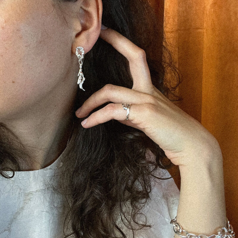 LAVA MINI EARRING