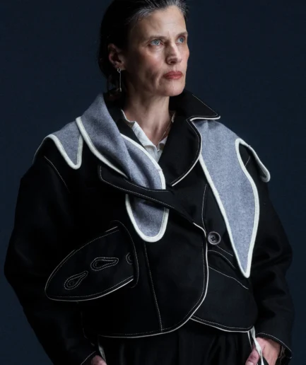 APOREEI ROSA CASHMERE SCARF